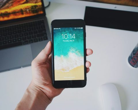 space gray iPhone 6